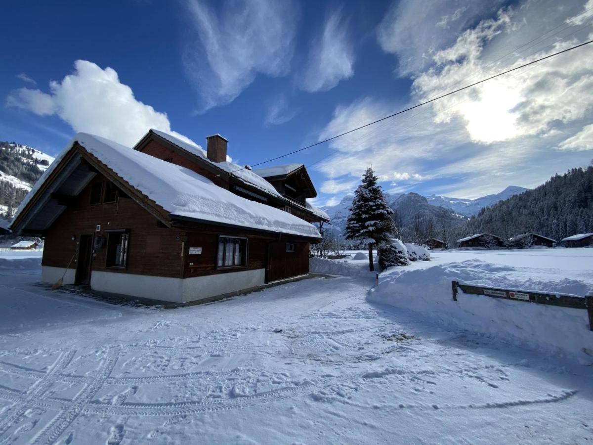 Apartment Lischenhaus 2 - Wohnung Flösch Lenk im Simmental Exterior foto