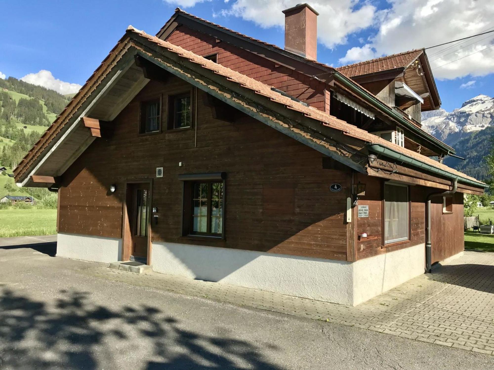 Apartment Lischenhaus 2 - Wohnung Flösch Lenk im Simmental Exterior foto